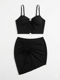 Two-piece skirt set.