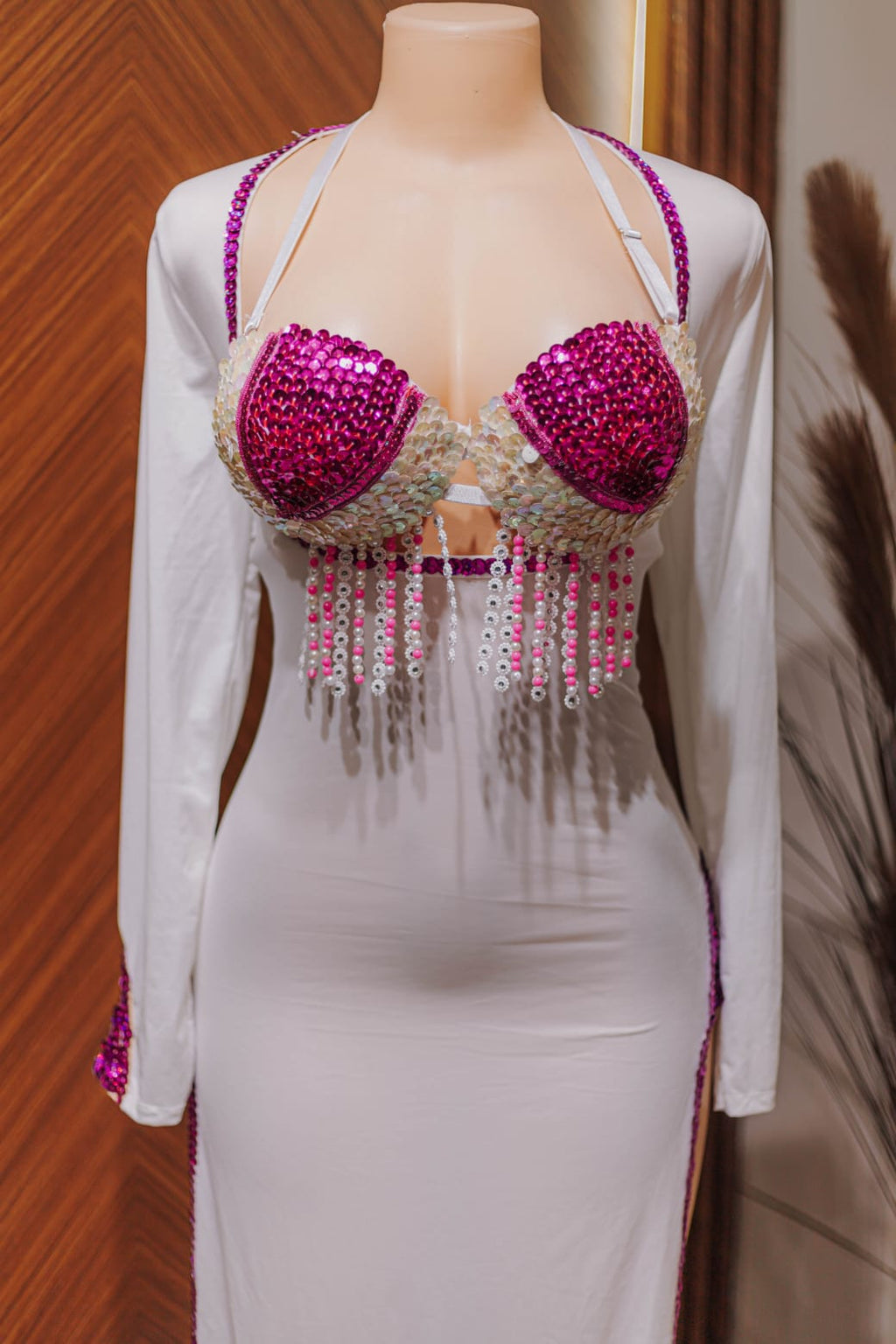 Handmade belly dance costume (White and fuchsia)