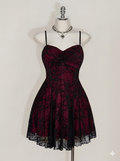 Chic short lace dress.
